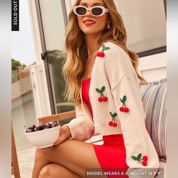 Vici Womens Cream Cherry Embellished Wild Vine Appliqué Cardigan Medium NWT - Picture 2 of 15